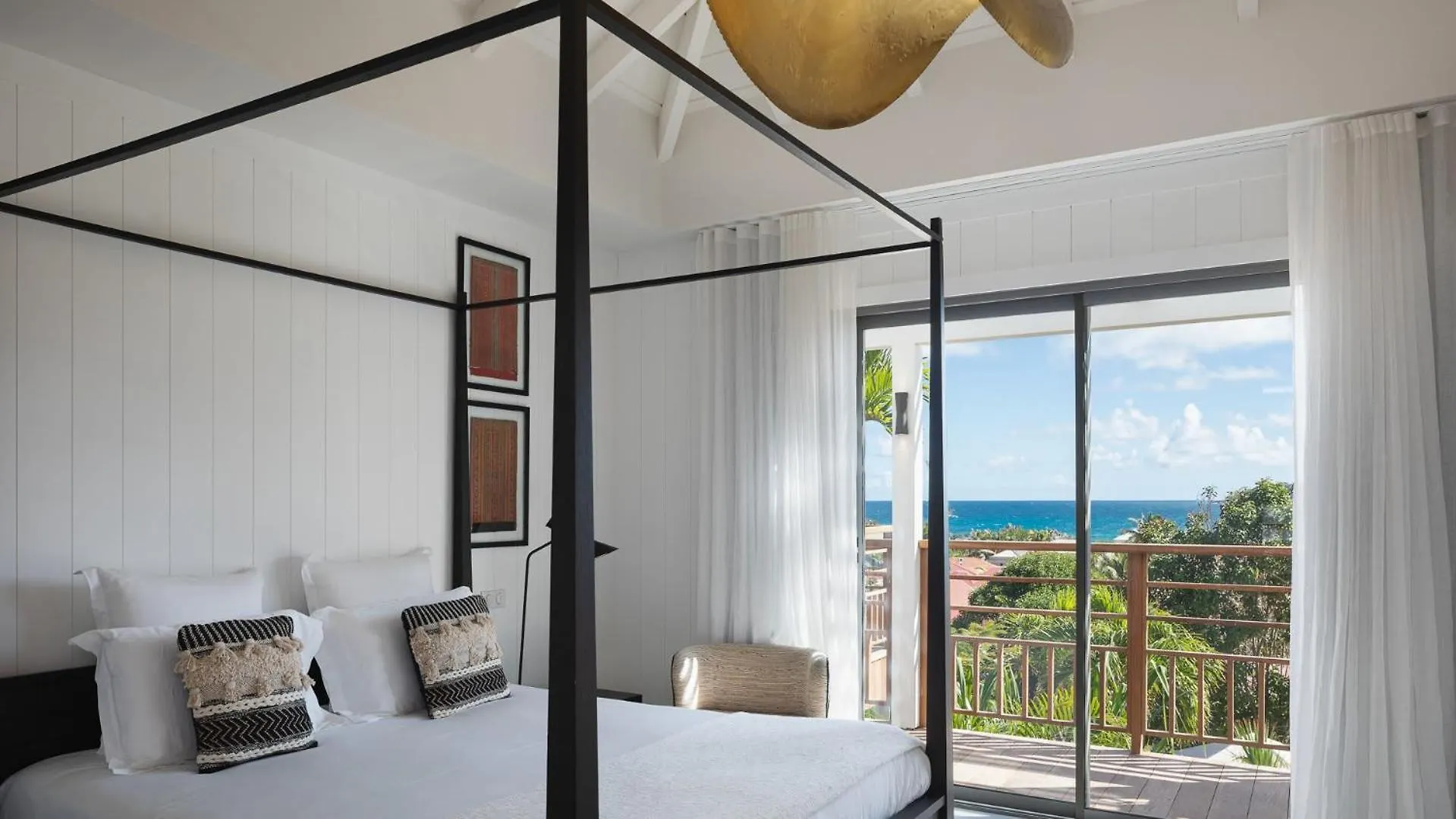 Hillside Villa With Lovely Decor St. Barthelemy Saint Barthélemy