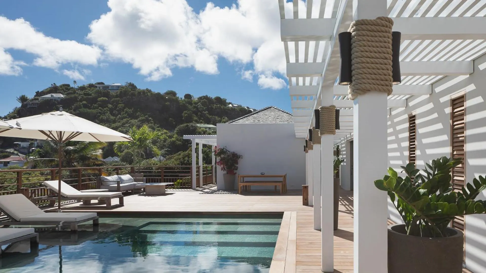 Hillside Villa With Lovely Decor St. Barthelemy