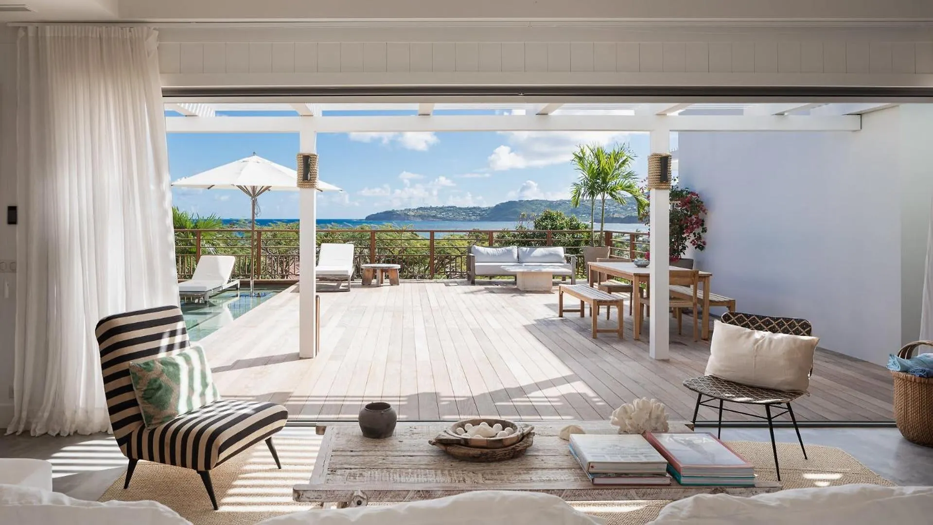 Hillside Villa With Lovely Decor St. Barthelemy