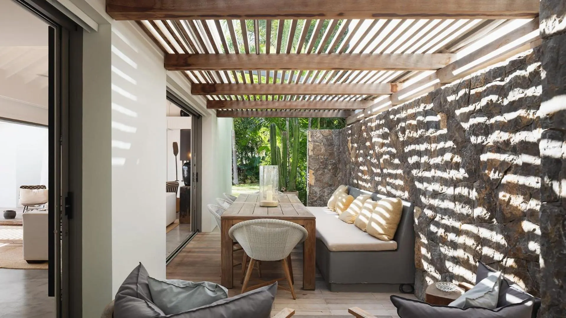 Hillside Villa With Lovely Decor St. Barthelemy